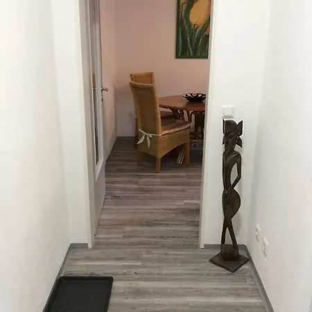 Neu Renovierte Stadtwohnung * Вайден