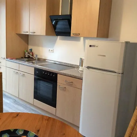 Neu Renovierte Stadtwohnung Апартаменты Вайден